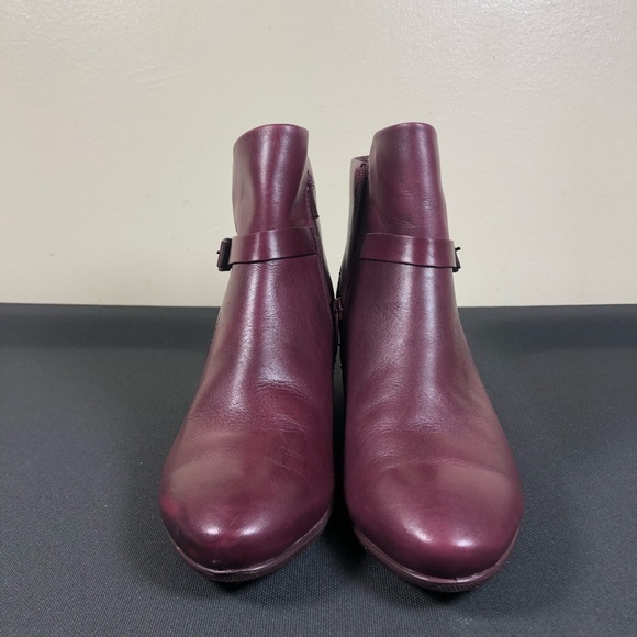 Ecco Ankle Boots. - Picture 2 of 10